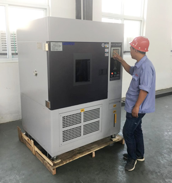 驗(yàn)收培訓(xùn)完工，客戶獨(dú)立操作中