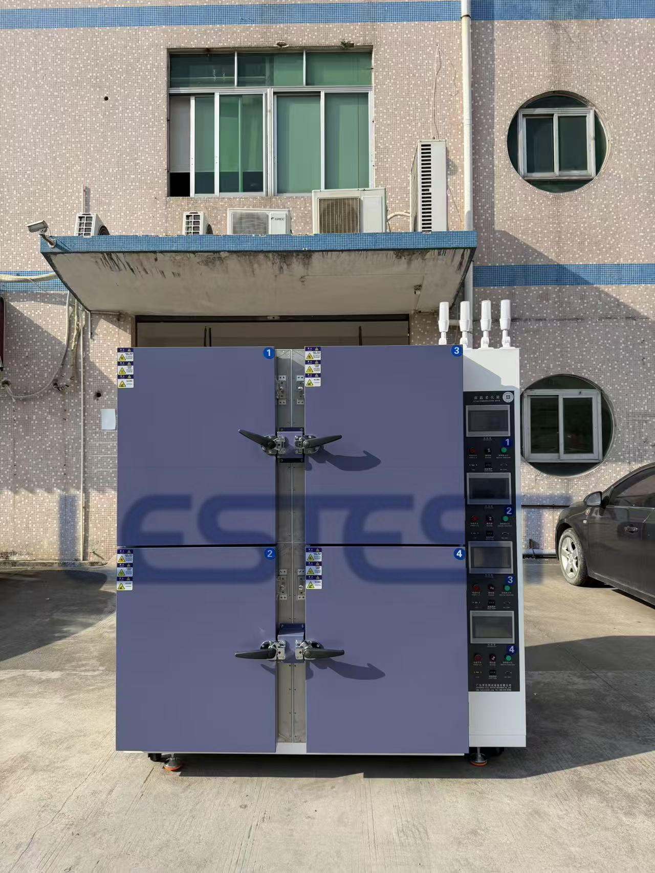 品質履約，共贏致遠！廣東萊思四門高溫老化試驗箱順利發運